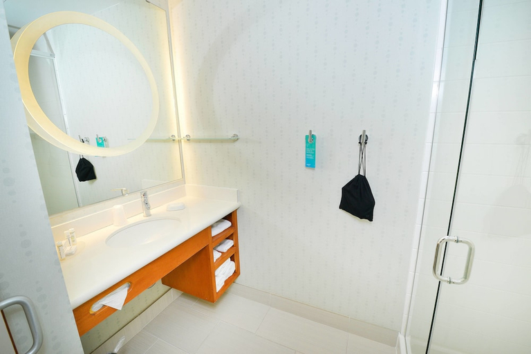 Bathroom 5, SpringHill Suites by Marriott Grand Forks, Grand Forks