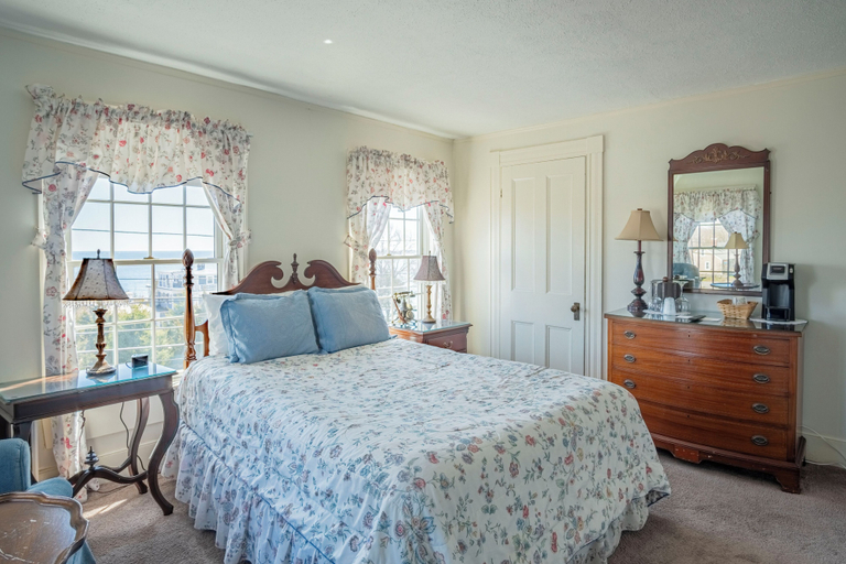 Bedroom 3, The Yankee Clipper Inn, Essex