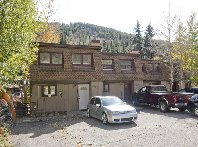 Exterior & Views 2, West Vail Riverfront Lodging, Colorado, Eagle