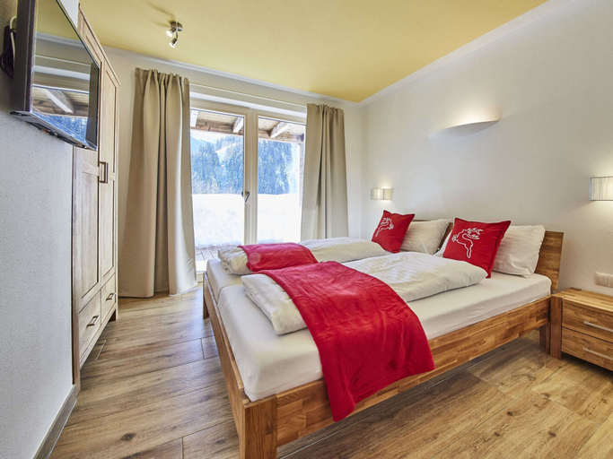 Bedroom 2, Modern Chalet With Sauna, Zell am See