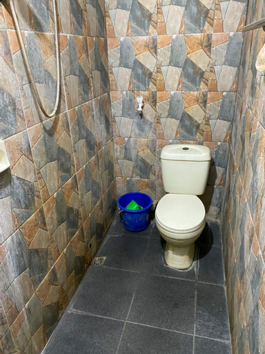 Bathroom 3