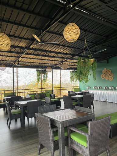 Food & Drinks 5, Grand Rovinka Hotel, Kesbewa