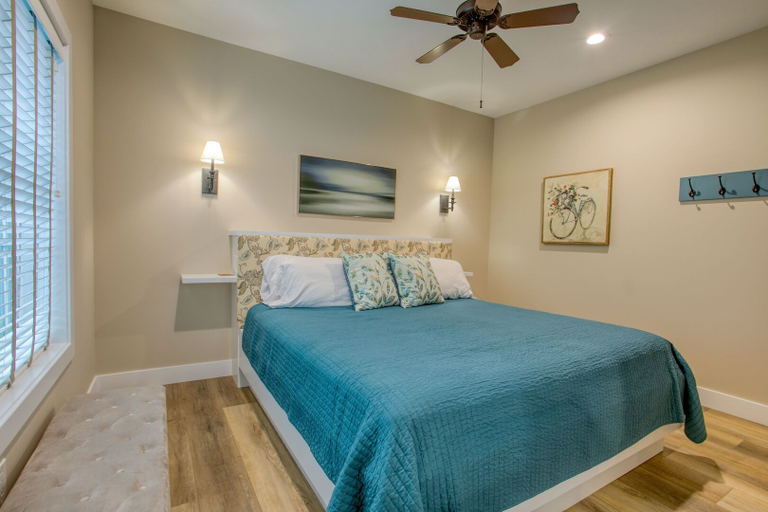 Bedroom 3, lakemore Resort, Grand Traverse