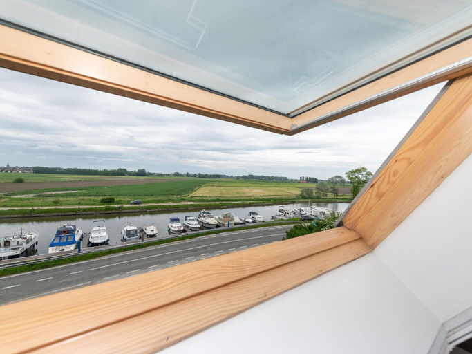 View from property 4, Quiet Getaway w/ Terrace, West-Vlaanderen