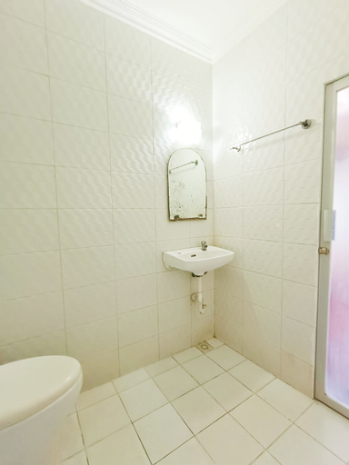 Bathroom 5
