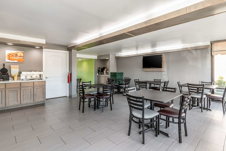Food & Drinks 5, Quality Inn Franklin - Cool Springs Area, Williamson