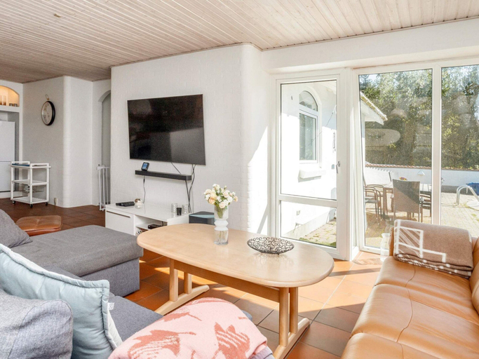 Living area 5, Pool & Sauna Retreat Trend - By Traum Ferienwohnungen, Vesthimmerland