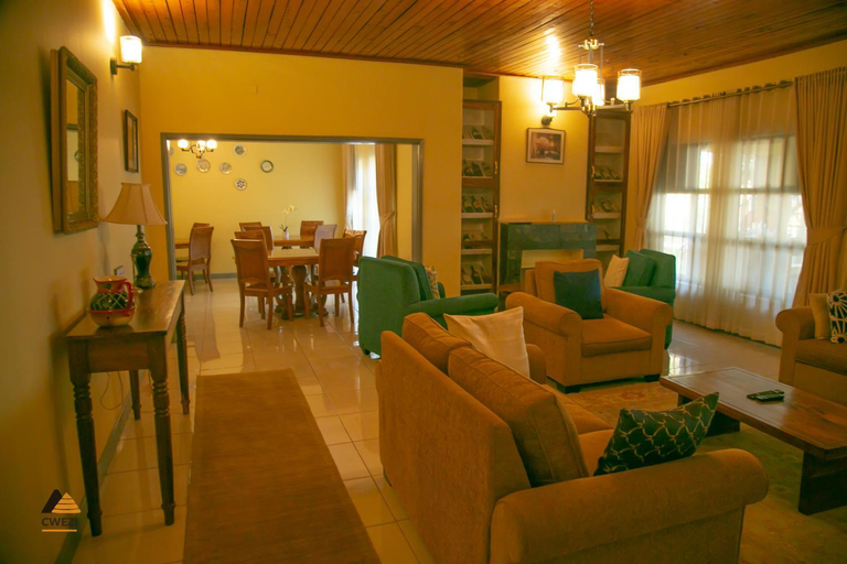 Others 5, CWEZI BY THE LAKE, Entebbe