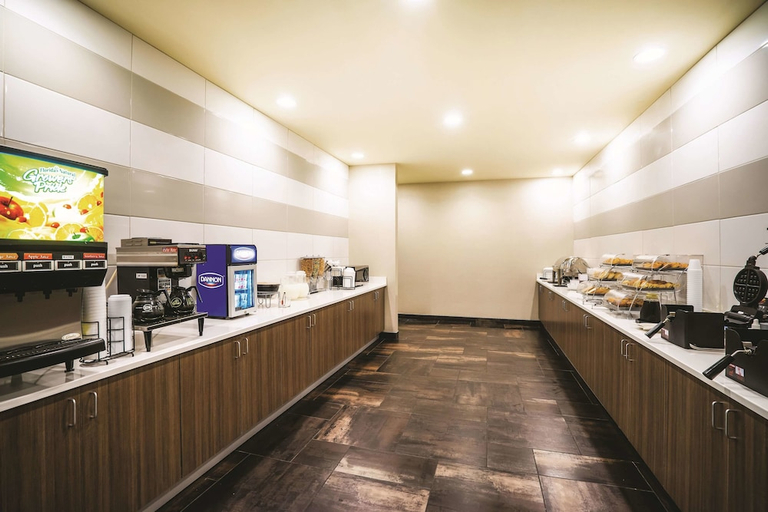 Food & Drinks 3, Garner Hotel Glen Burnie – BWI Airport Area, Anne Arundel
