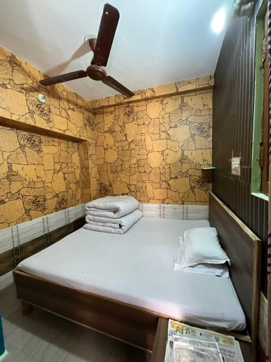 Others 5, J M S Guest House, Chamoli