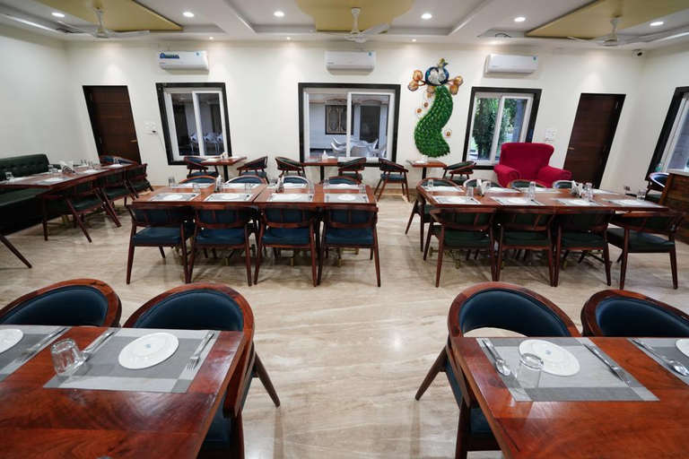 Food & Drinks, Ishwar Nain Hotel, Rajsamand
