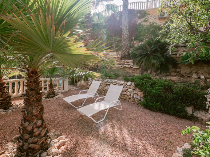 Garden 5, Luxurious, Detached Villa With Swimming Pool 10 Persons, Baleares