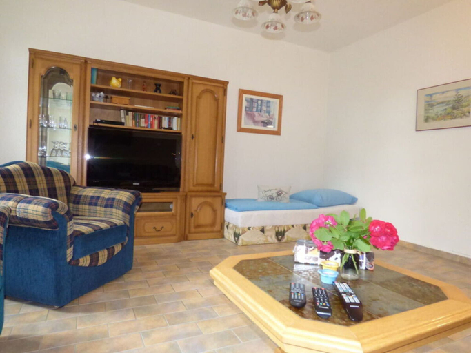 Others 3, Holiday House by the Lake, Uckermark