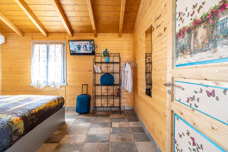 Bedroom, Il Campo di Nonno Gio, Perugia