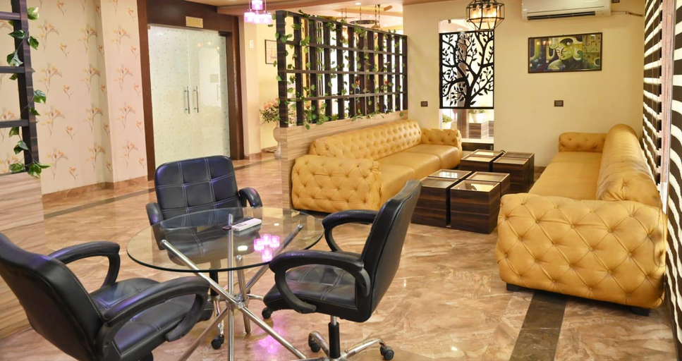Public Area, The Park Pride, Patna