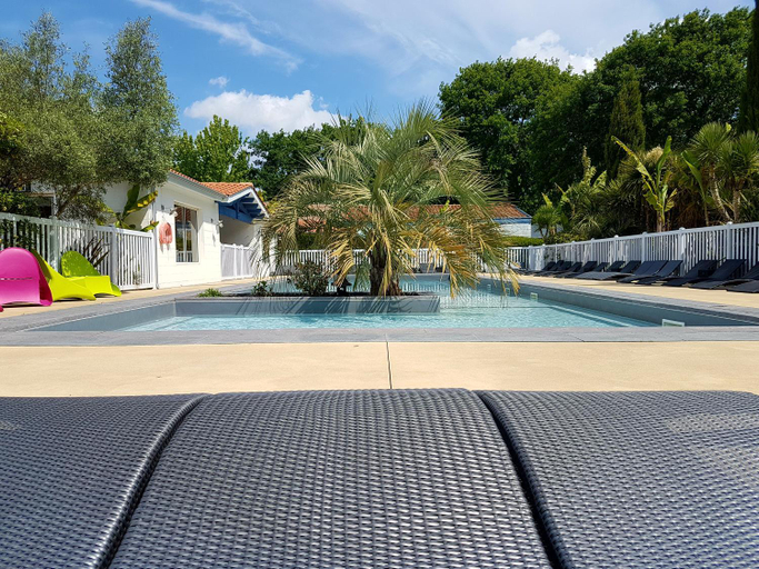 Others 3, Camping le Marache, Gironde