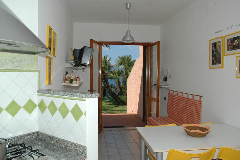 Others 2, Residence Cala dei Peducelli, Livorno