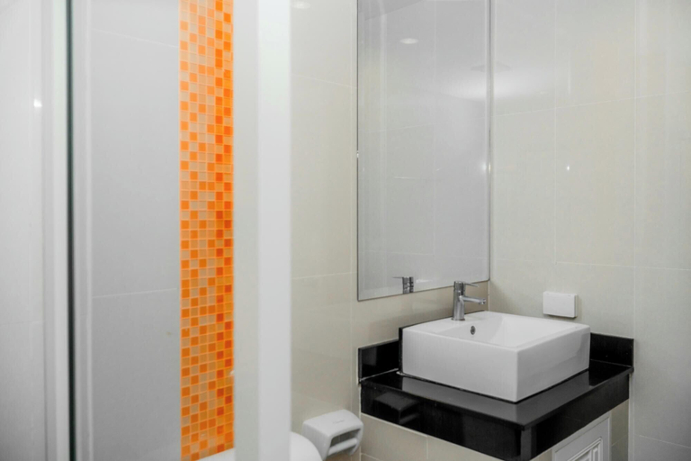 Bathroom 3, New Nordic Suite 3 by Apartwell, Pattaya