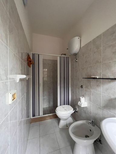 Bathroom 3, Appartamenti Serena, Foggia