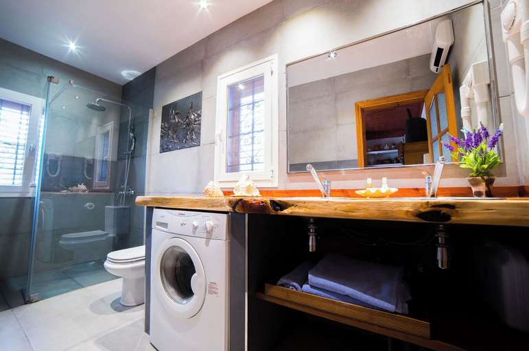 Bathroom 4, Villa Can Cardona , Baleares