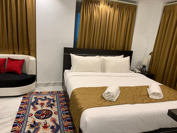 Bedroom 2, Hotel Glory, Chang