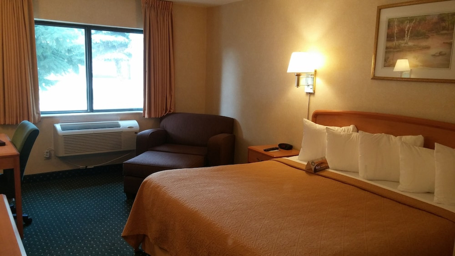 Bedroom 2, Quality Inn Columbia Mall, Grand Forks