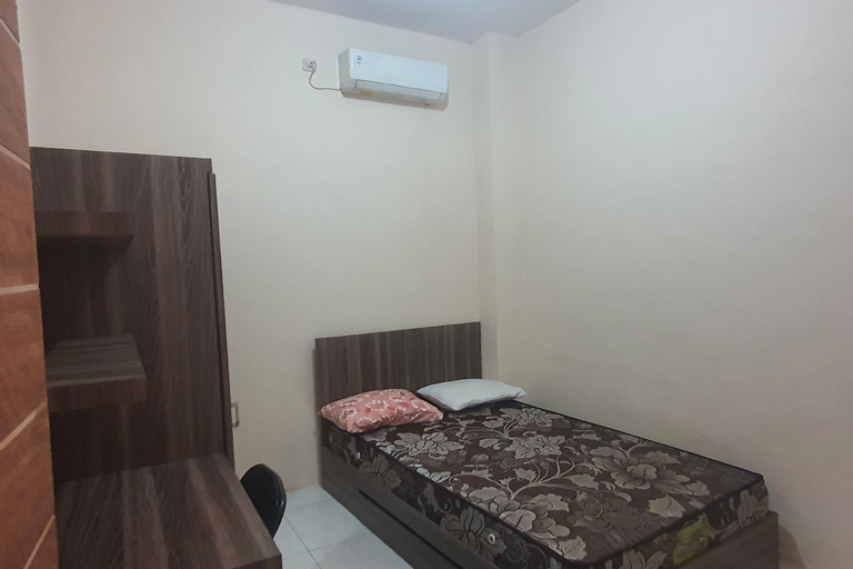 Bedroom 3, OYO 93623 Assalam Homestay Syariah, Surabaya