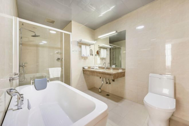 Bathroom 4, Hua Tian Hotel, Tianshui