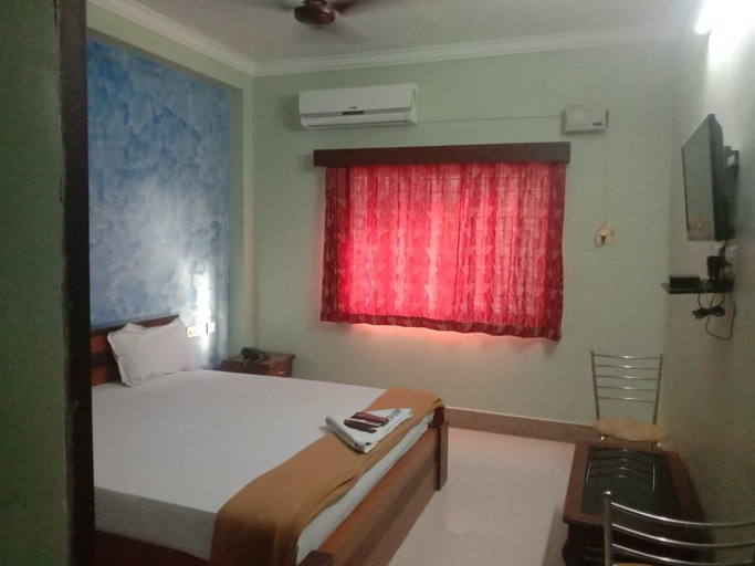 Bedroom, SL Park, Viluppuram