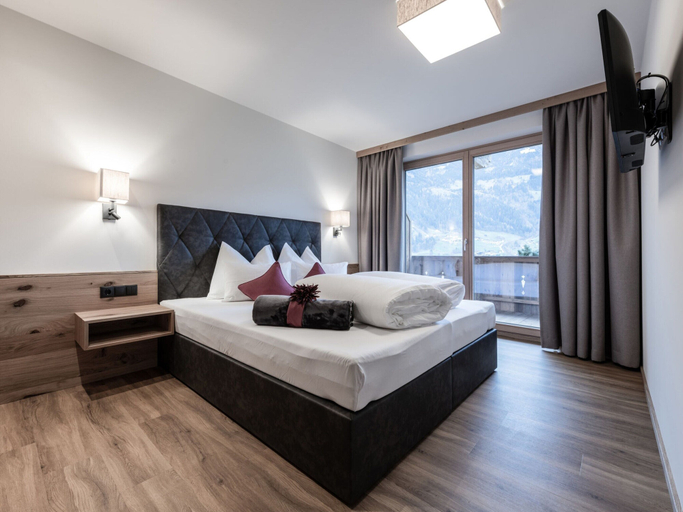 Bedroom 4, Farmhouse in Schwendau Near Ski Lifts, Schwaz