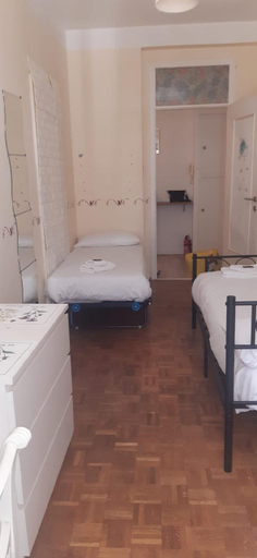 Others 5, Barcolana Lodge Hostel, Trieste