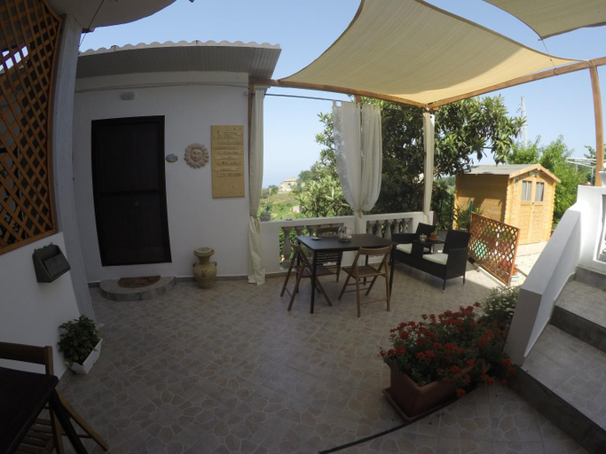 Others 3, B&B Verzavo, Cosenza