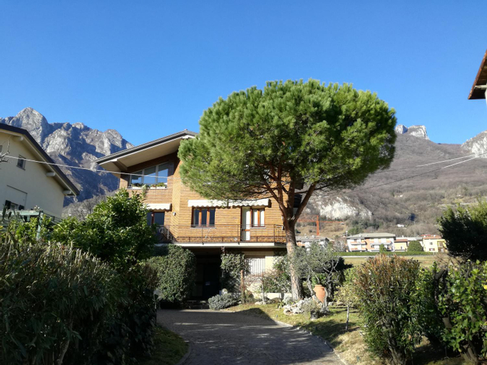 Gerry Home, Lecco