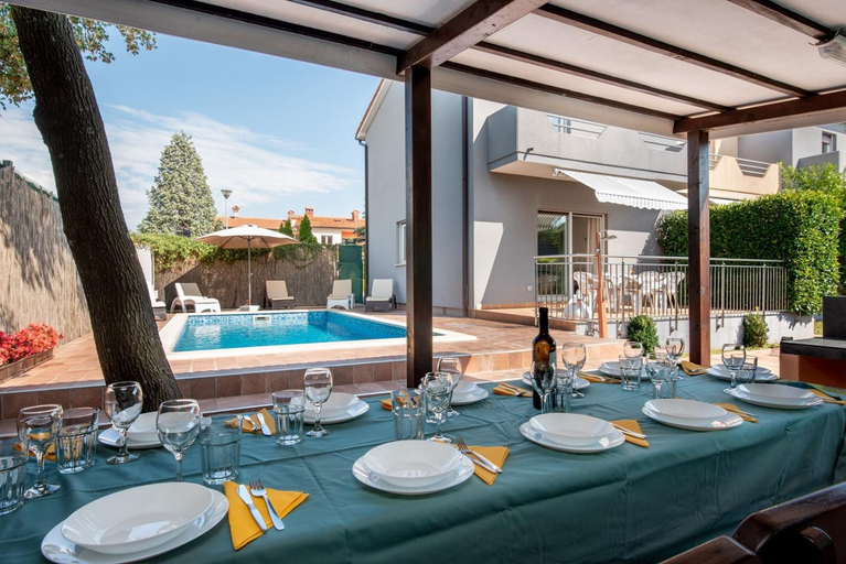 Food & Drinks, Dora Comfortable holiday residence, Sveta Nedelja