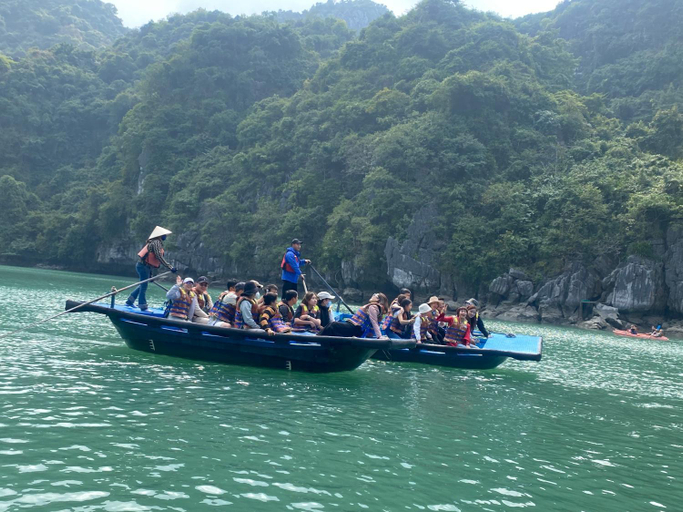 Others 5, Kim's Family Hotel, Hạ Long