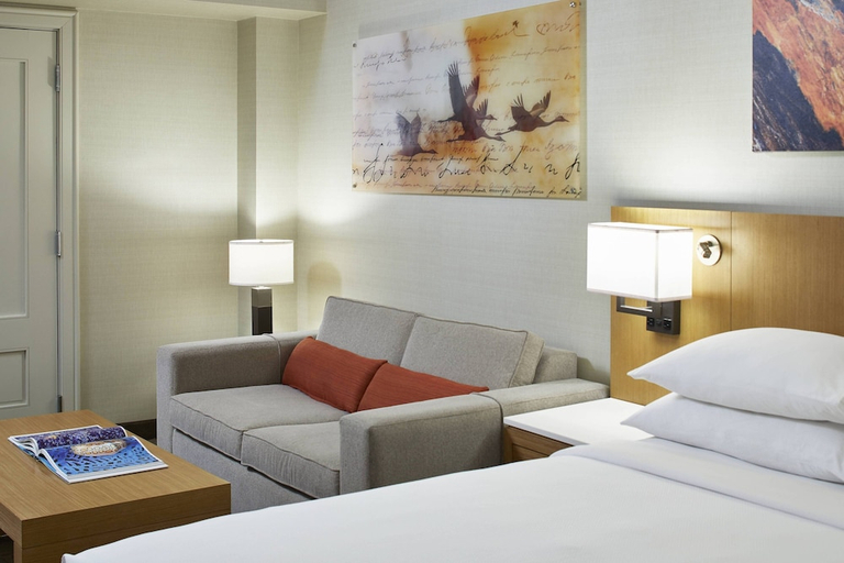 Bedroom 3, Renaissance Chicago Glenview Suites Hotel, Cook