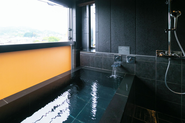 Bathroom 3, Ureshino Onsen Yadoya Uchiroji Hondori, Ureshino