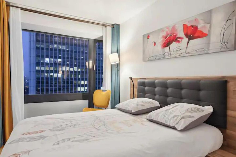 Bedroom 3, Paris luxury apartment Eiffel Tower View, Paris