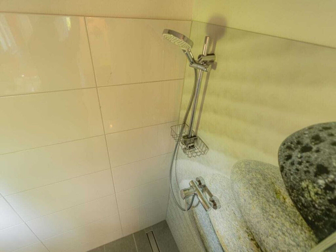 Bathroom 4, House by the Paddock, Nordfriesland