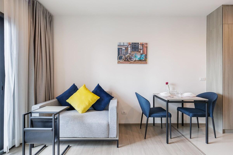 Others 4, Sky Pool near Thong Lo / Bangkok Hospital / Chatuchak Night Market - Room 2, Phra Nakhon