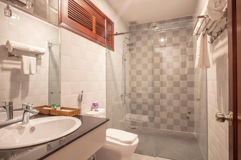 Bathroom 3, Interstella Hotel, Đà Lạt