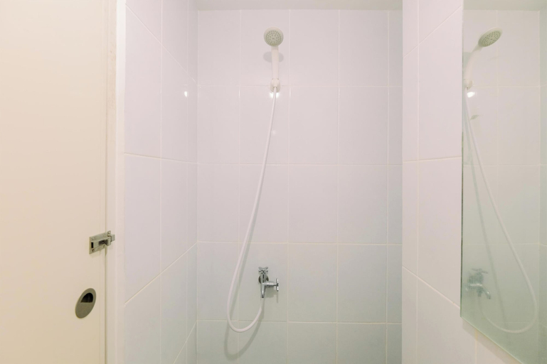 Bedroom 4, Modern Look And Comfy Studio Tokyo Riverside Pik 2 Apartment, Tangerang