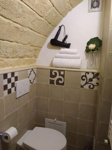 Others 3, IL Borgo Antico b&b, Bari