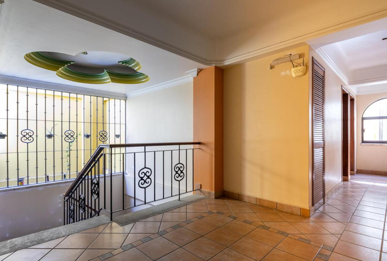 Others 4, Hostal Nordes, Del Centro