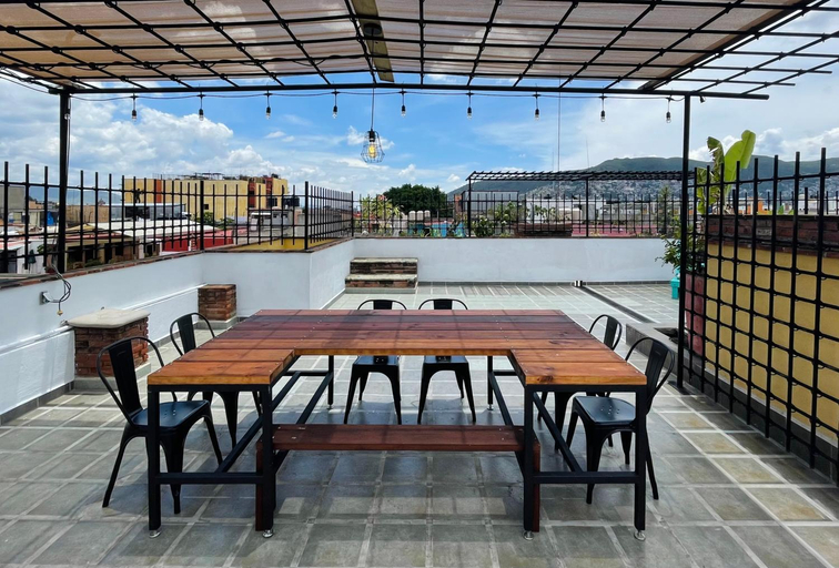 Others 5, Hostal Nordes, Del Centro
