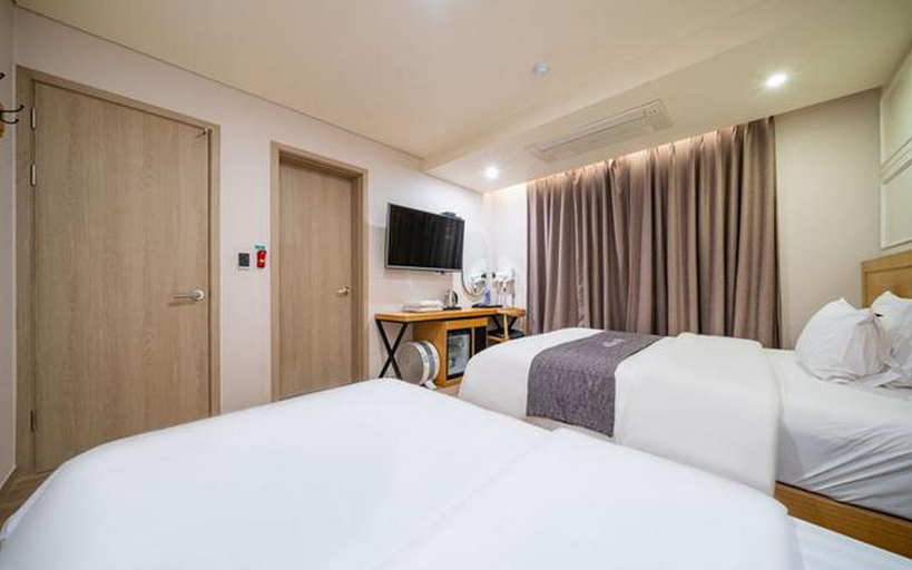 Bedroom 4, Bundang Jeongja Carlton, Seongnam