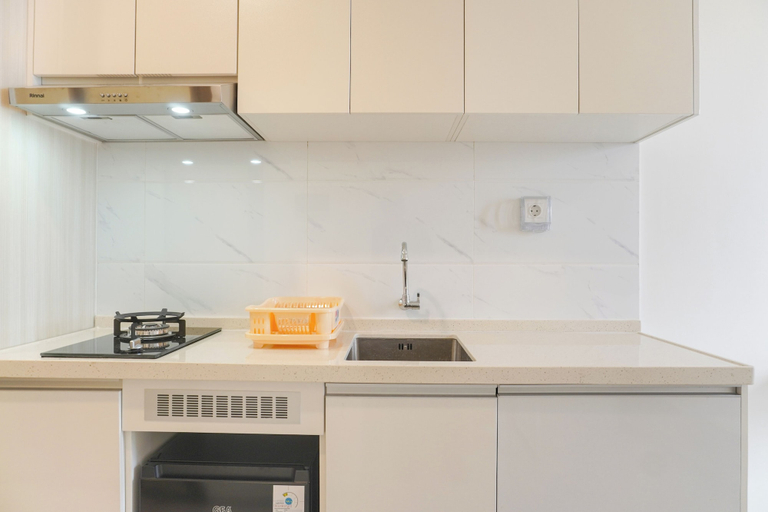 Others 4, Furnished And Cozy Studio Sky House Alam Sutera Apartment, Tangerang