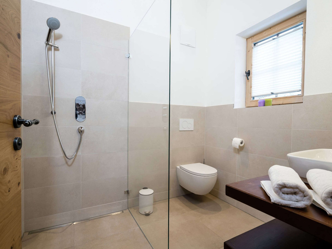 Bathroom 3, Superbly Located Premium Chalet With Sauna, Sankt Johann im Pongau