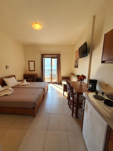 Bedroom 3, Evita Studios & Apartments, Crete