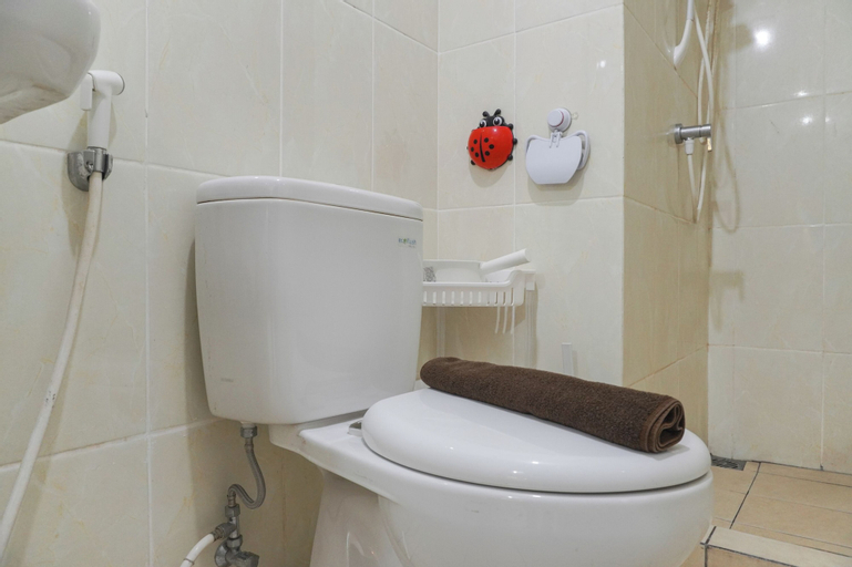 Bathroom 7